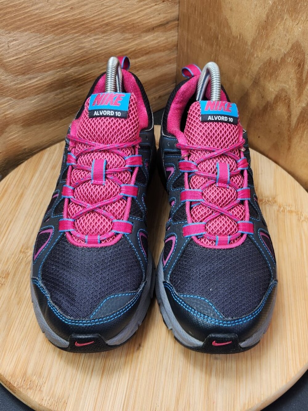 Nike Alvord 10 Womens Gray Trail Running Shoes Sneakers Size 9 - Picture 3 of 10